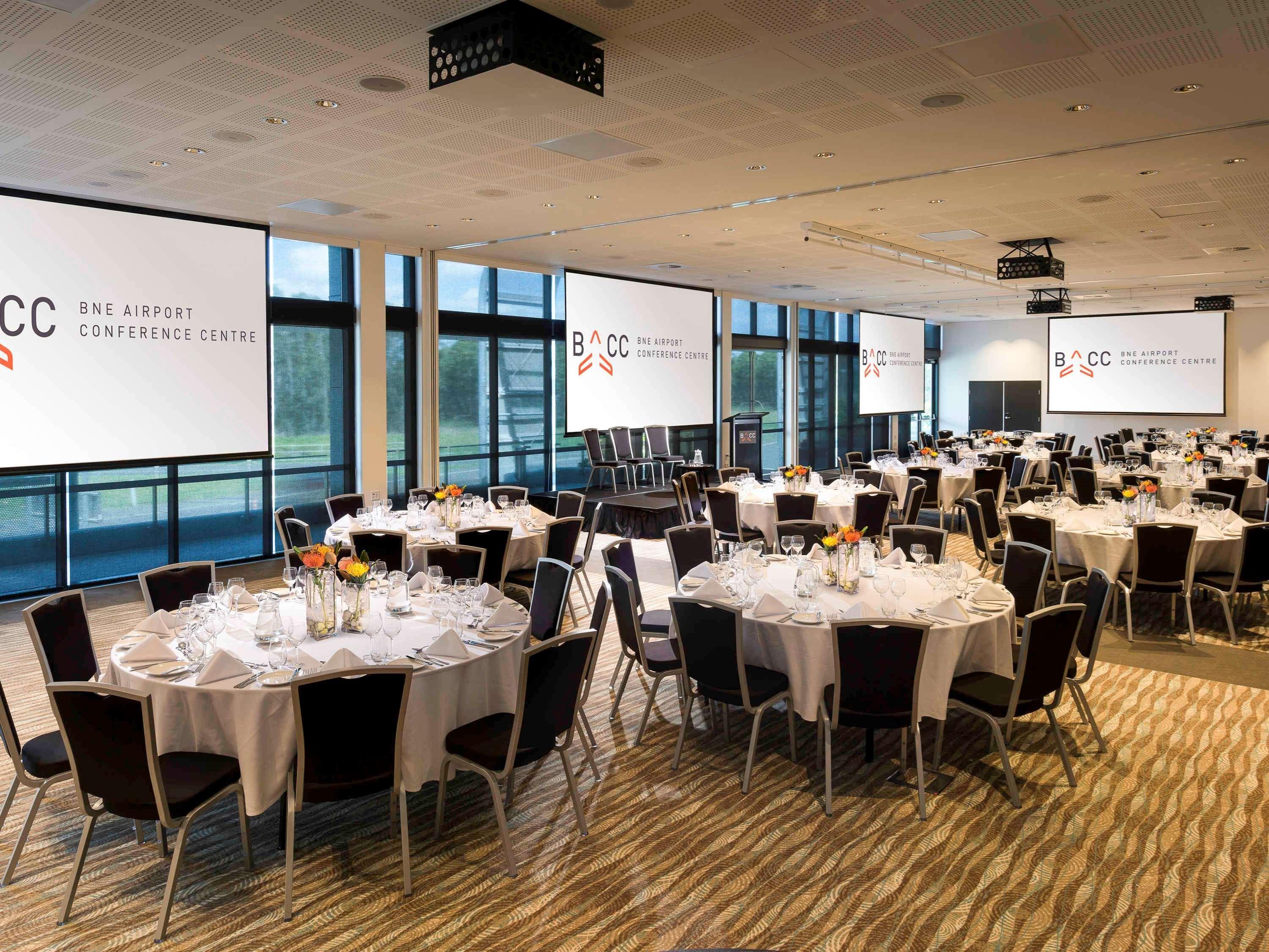Hotel Pullman Brisbane Airport Exterior foto The Airport Conference Centre
