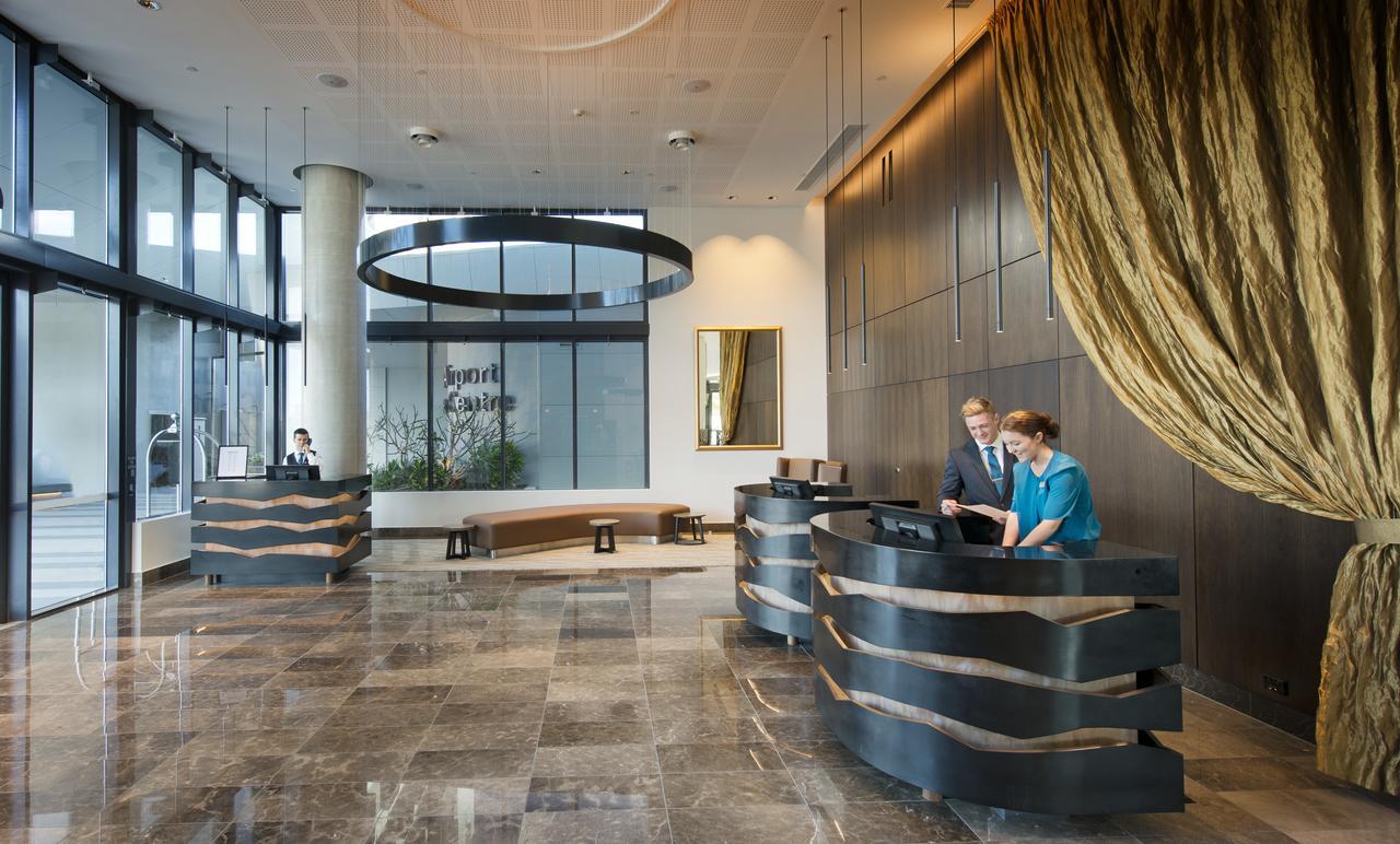 Hotel Pullman Brisbane Airport Exterior foto Lobby